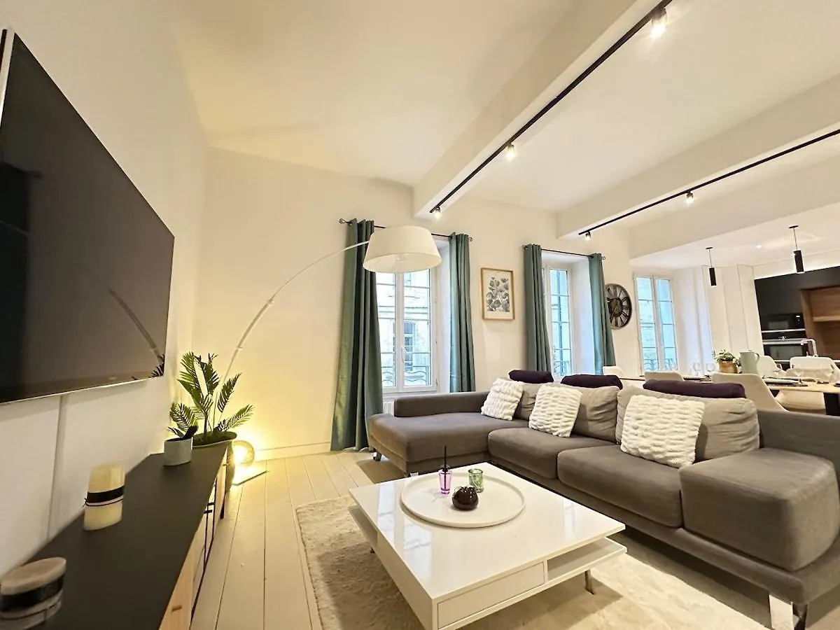 Apartamento Appartement D'Exception, Coeur De Ville, Wifi Aviñón